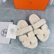 Hermes Slippers